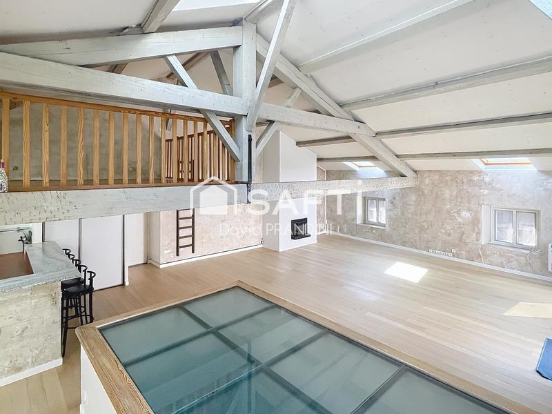 Appartement - 152 m² - 4 pièces