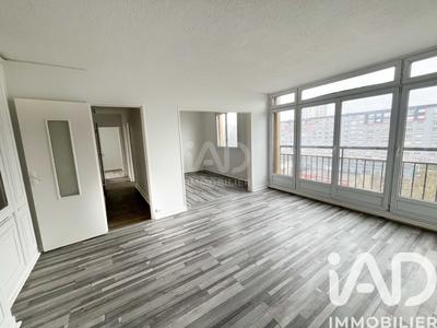 Appartement - 79 m² - 5 pièces