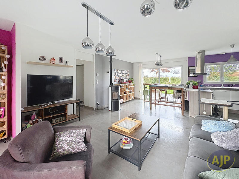 Maison - 79 m² - 4 pièces