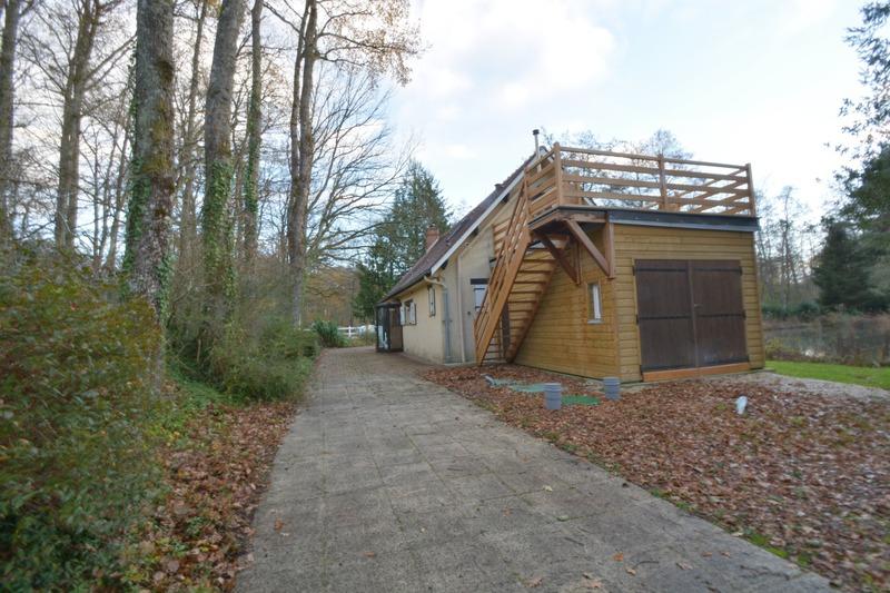 Maison - 90 m² - 5 pièces