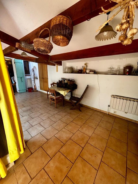 Maison - 308 m² - 13 pièces