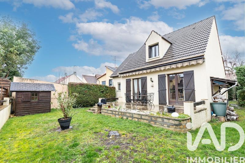 Maison - 107 m² - 5 pièces