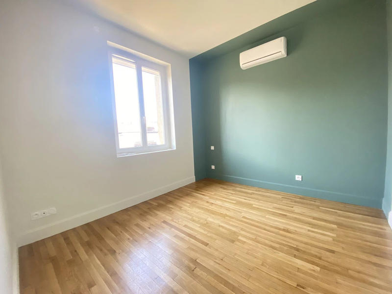 Maison - 88 m² - 3 pièces
