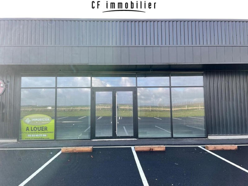 Bureau - 145 m² - 1 pièce