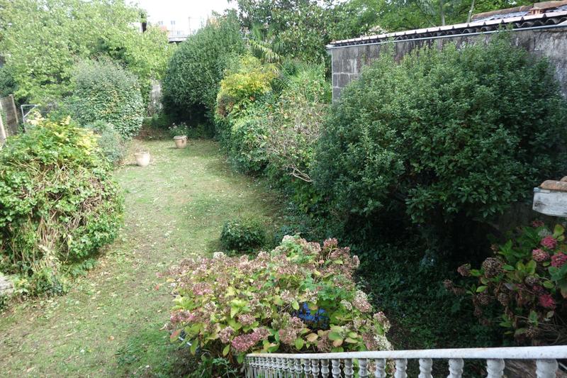 Maison ancienne - 184 m² - 8 pièces