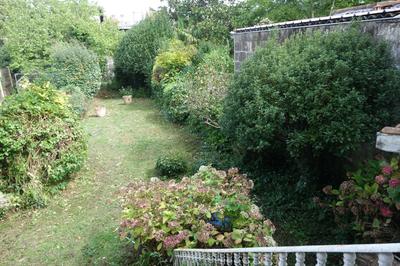 Maison ancienne - 184 m² - 8 pièces