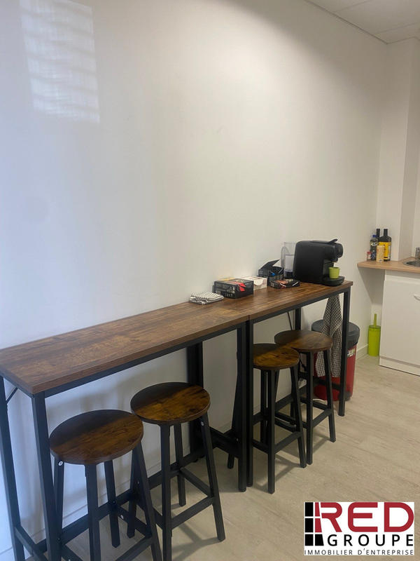 Local d'activités - 118 m²