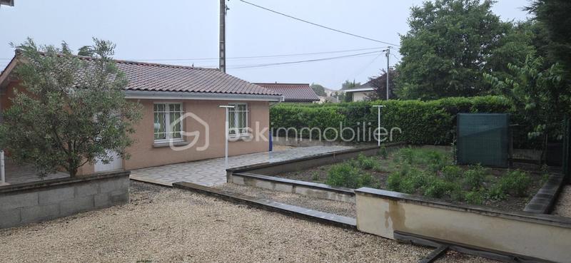 Maison traditionnelle - 135 m² - 5 pièces