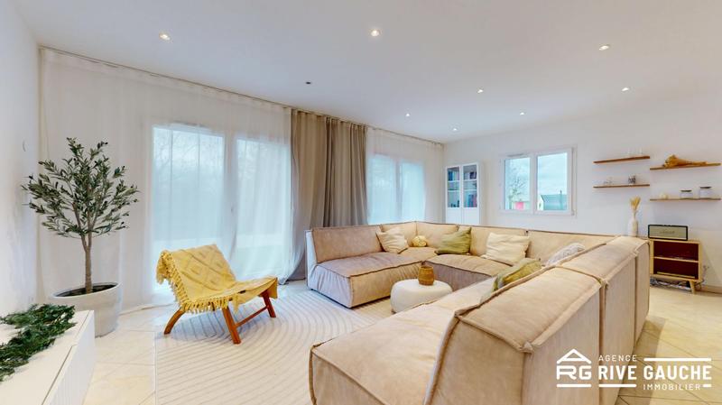 Maison - 151 m² - 6 pièces