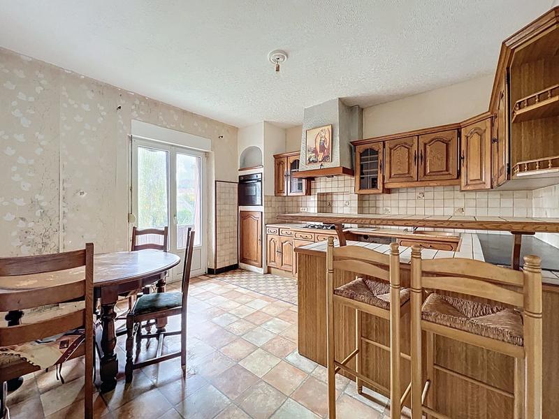 Maison - 134 m² - 7 pièces