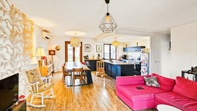 Maison - 102 m² - 5 pièces