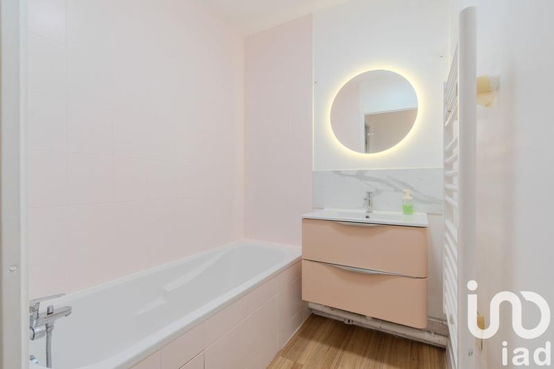 Appartement - 84 m² - 4 pièces