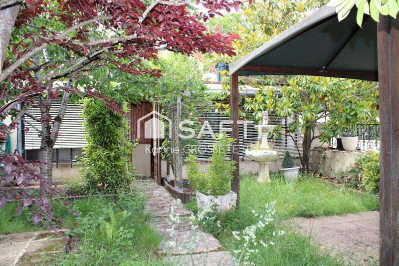 Maison - 98 m² - 4 pièces