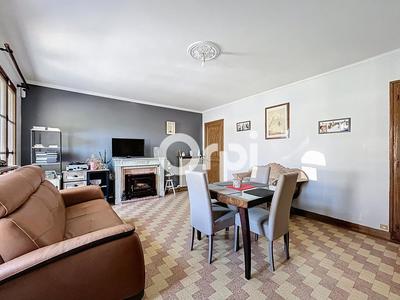 Maison - 102 m² - 4 pièces