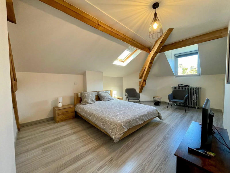 Maison - 298 m² - 8 pièces