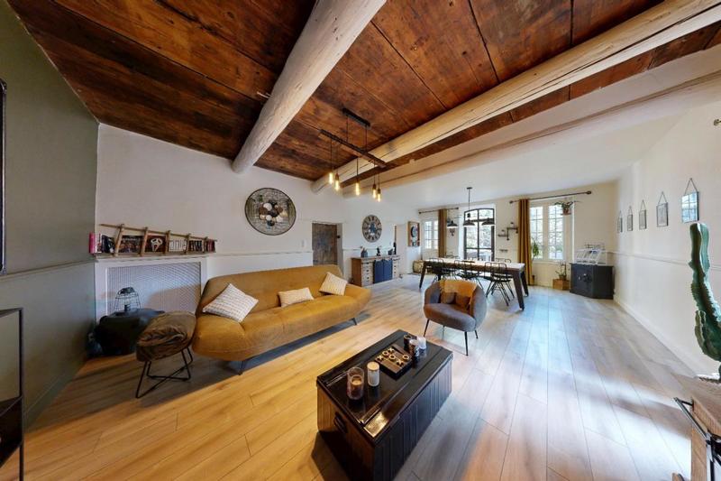 Maison - 160 m² - 8 pièces