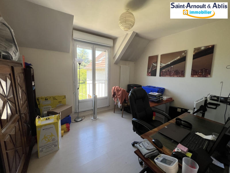 Maison contemporaine - 233 m² - 8 pièces