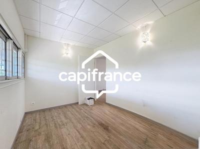 Bureau - 56 m² - 3 pièces