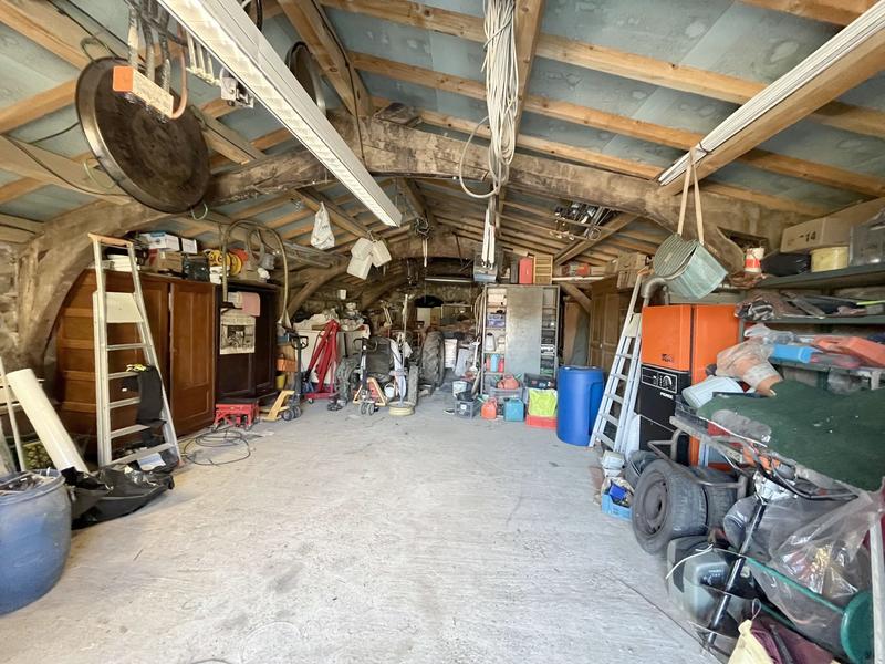 Maison - 173 m² - 9 pièces