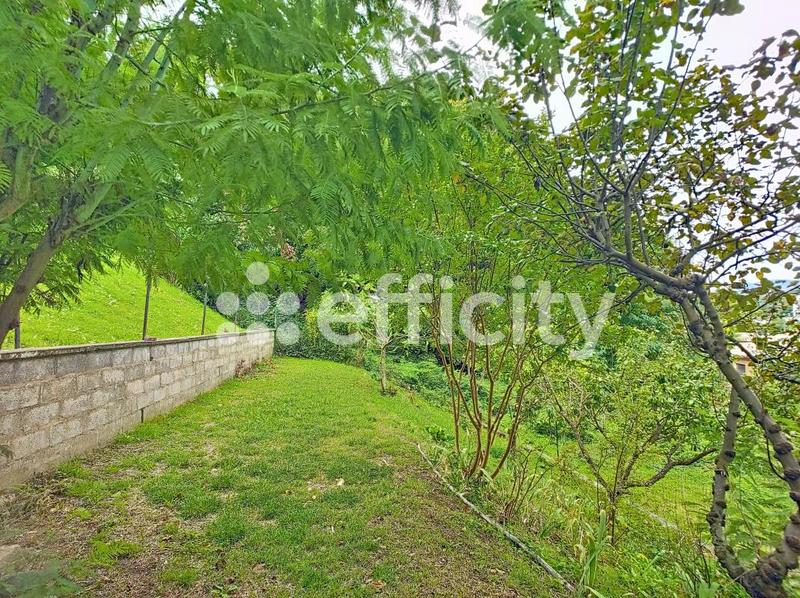 Pavillon - 82 m² - 4 pièces