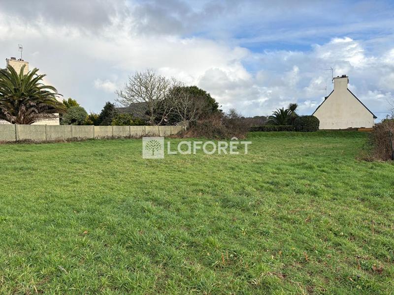 Terrain constructible - 2 020 m²