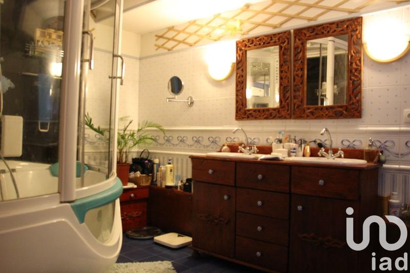 Maison - 155 m² - 6 pièces