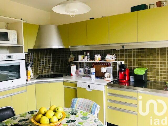 Maison - 122 m² - 5 pièces