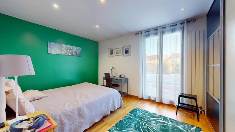 Maison - 188 m² - 7 pièces