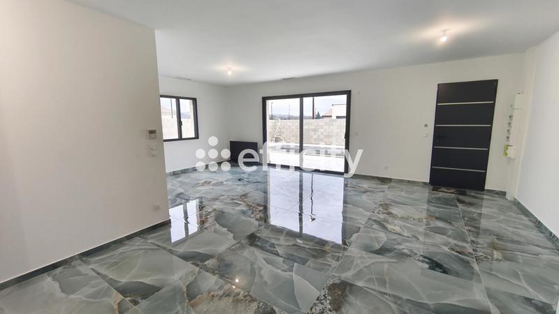 Villa - 95 m² - 4 pièces