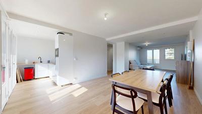 Appartement - 81 m² - 3 pièces