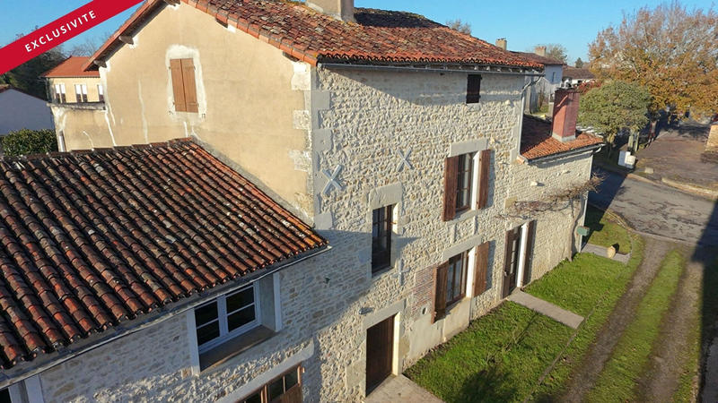 Maison - 256 m² - 5 pièces