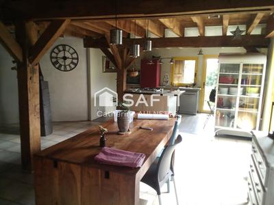 Maison - 158 m² - 6 pièces