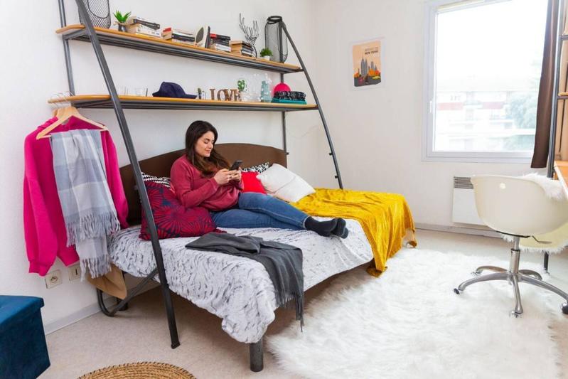 Studio - 14 m² - 1 pièce