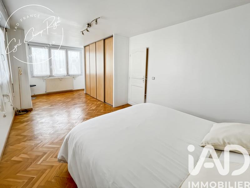 Maison - 155 m² - 6 pièces