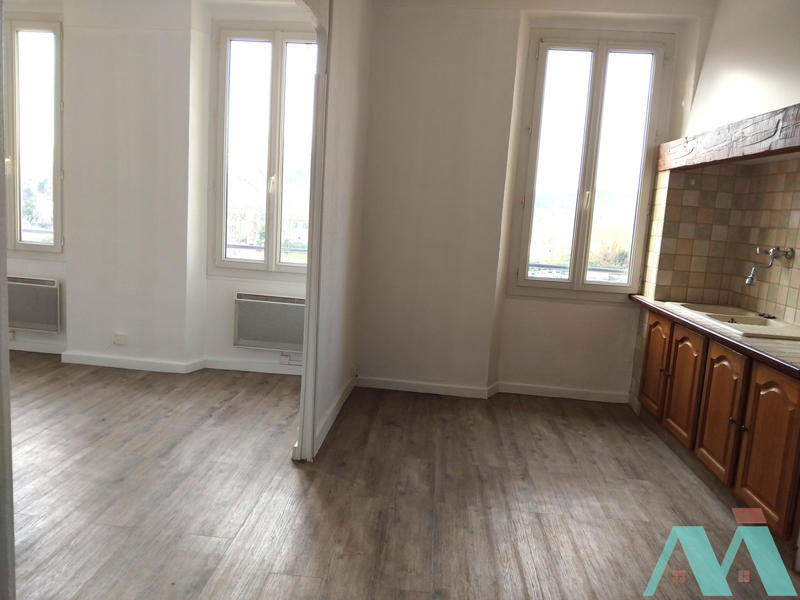Appartement - 67 m² - 3 pièces