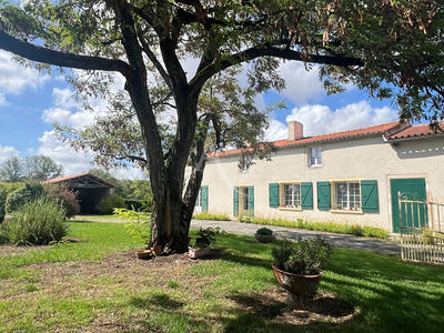 Maison - 157 m² - 7 pièces