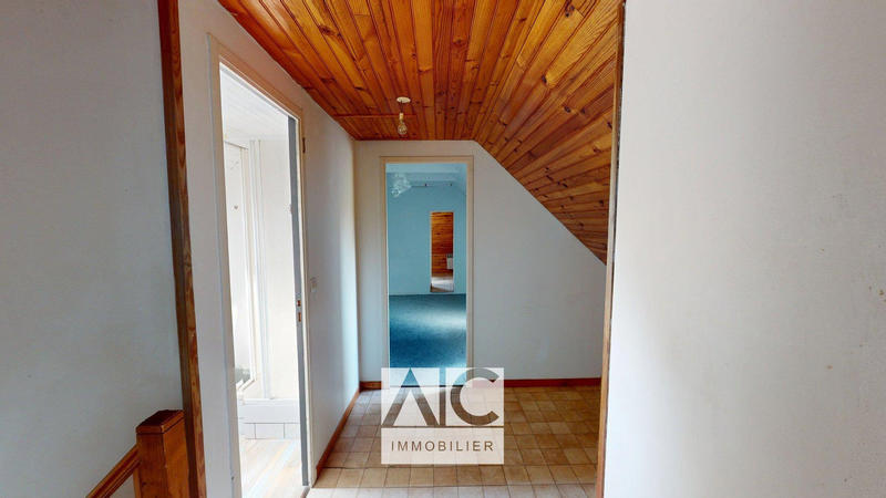 Maison - 85 m² - 4 pièces