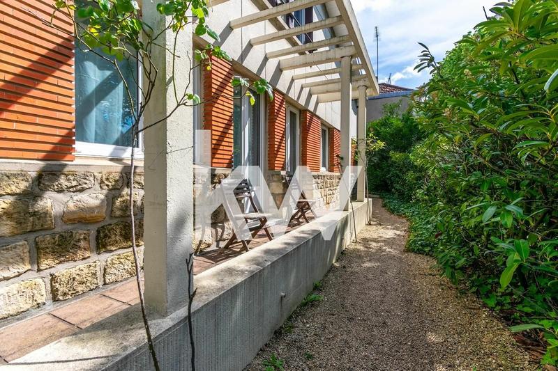 Maison - 114 m² - 6 pièces