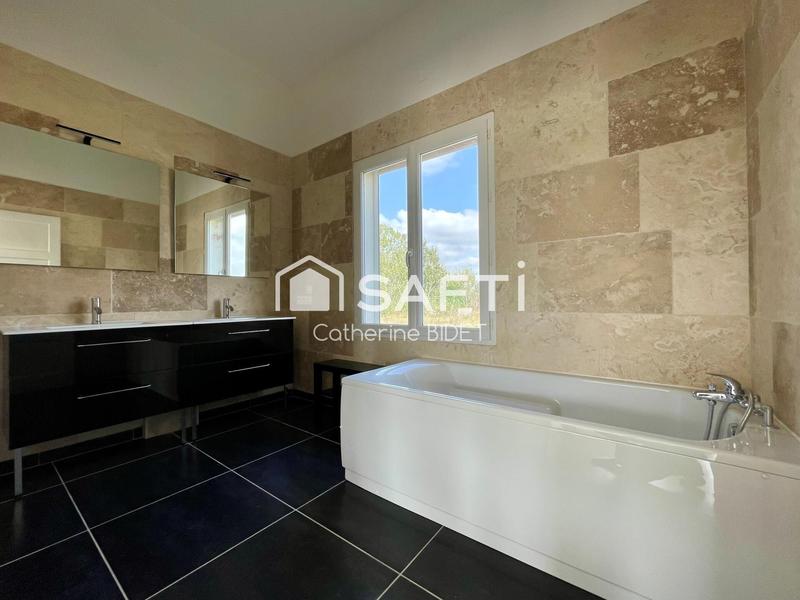 Maison - 500 m² - 9 pièces