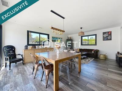 Maison - 110 m² - 4 pièces