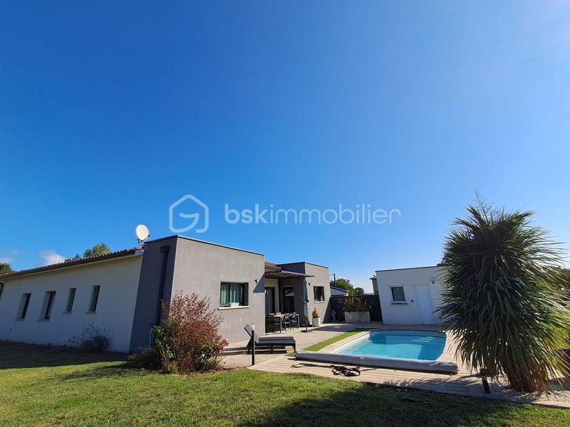 Maison - 130 m² - 4 pièces