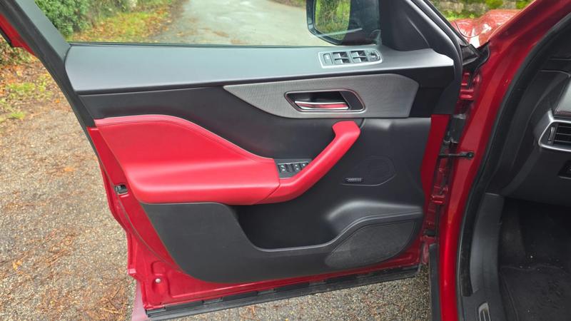 Jaguar F-Pace 3.0 V6 Sc Awd 380 Bva8 s