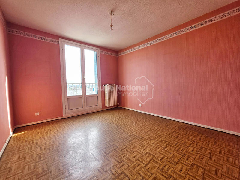 Appartement - 85 m² - 4 pièces