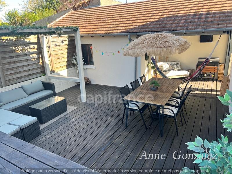 Maison de ville - 138 m² - 7 pièces