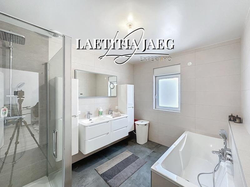 Maison - 149 m² - 5 pièces