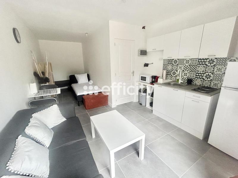 Maison - 180 m² - 5 pièces