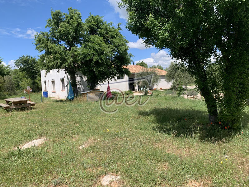 Villa - 190 m² - 6 pièces