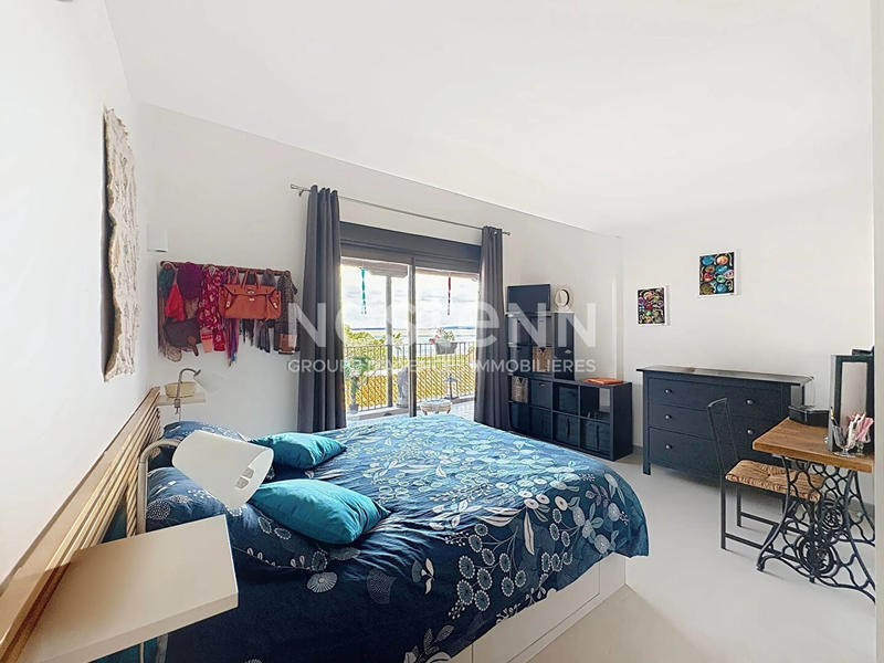 Maison - 185 m² - 9 pièces