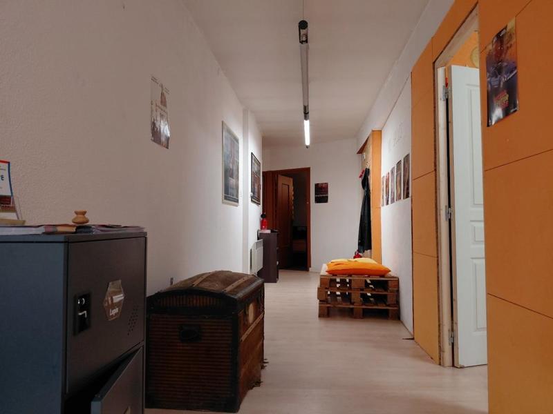 Local d'activité / Entrepôt - 135 m²