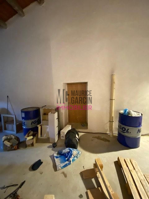 Maison - 209 m² - 8 pièces